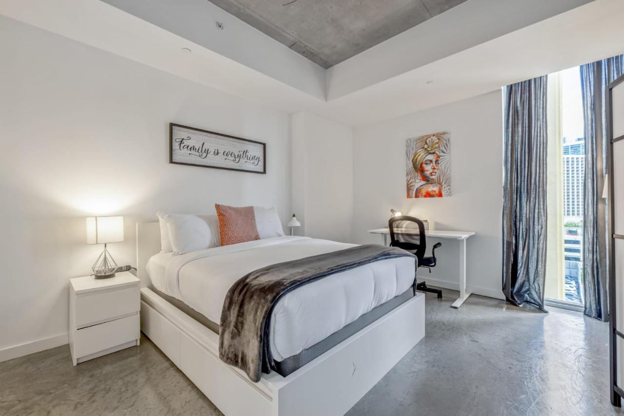 Appartement Cozy Downtown Pad- Luxe Rooftop Pool Gym And